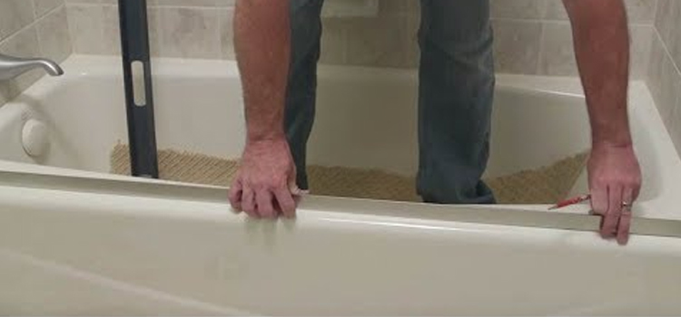 Sliding Shower Door Repair in Paramount